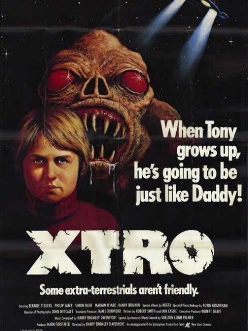 Xtro（イギリスの1982年にハリー・ブロムリー・ダベンポートが監督した