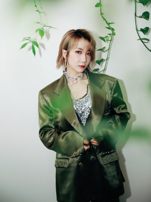 NINEONE（Mainland Chinese female rapper and musician.）_Baiduwiki