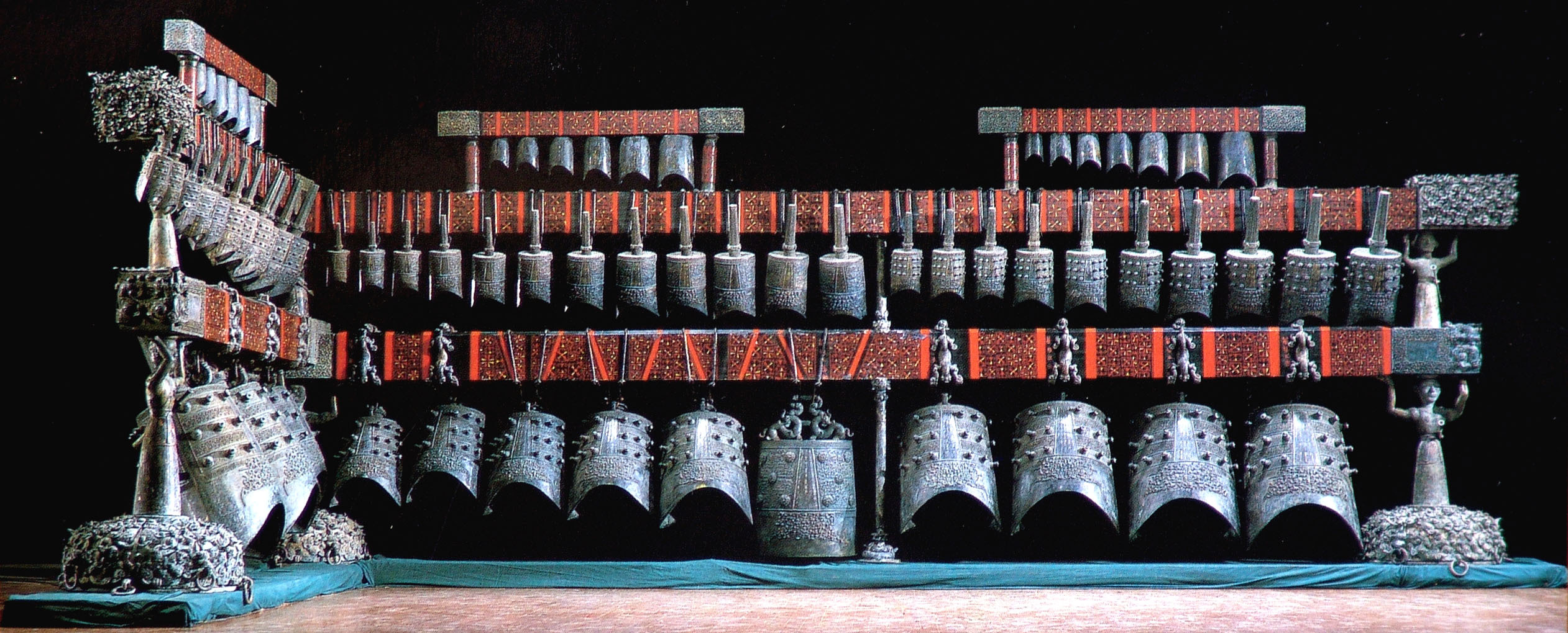 戦国時代の曾侯乙編鐘_百度百科