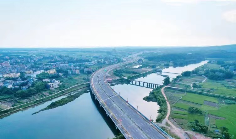Fangchenggang City（A prefecture-level city administered by the Guangxi ...
