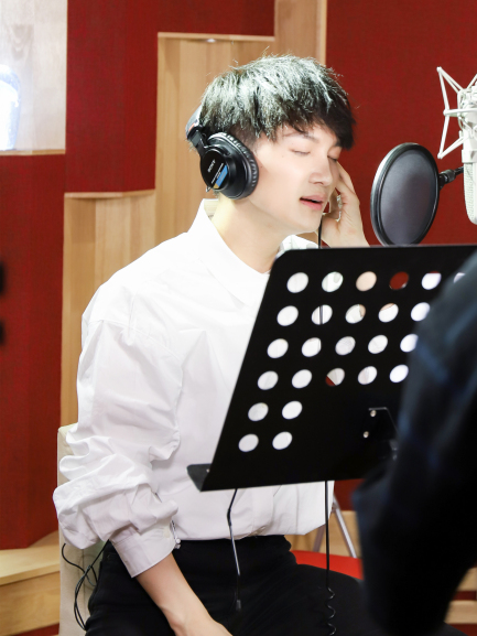 Charlie（Mainland China male singer, music producer, and young singer ...