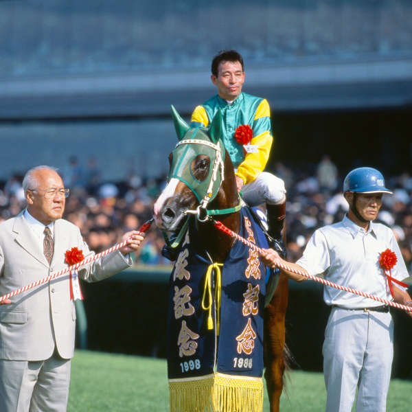 サイレンススズカ（1994年生まれの日本の競走馬）_百度百科