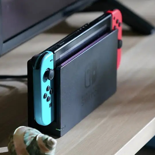 ③Nintendo Switch 本体 約6.2インチ Nintendo Switch｜任天堂