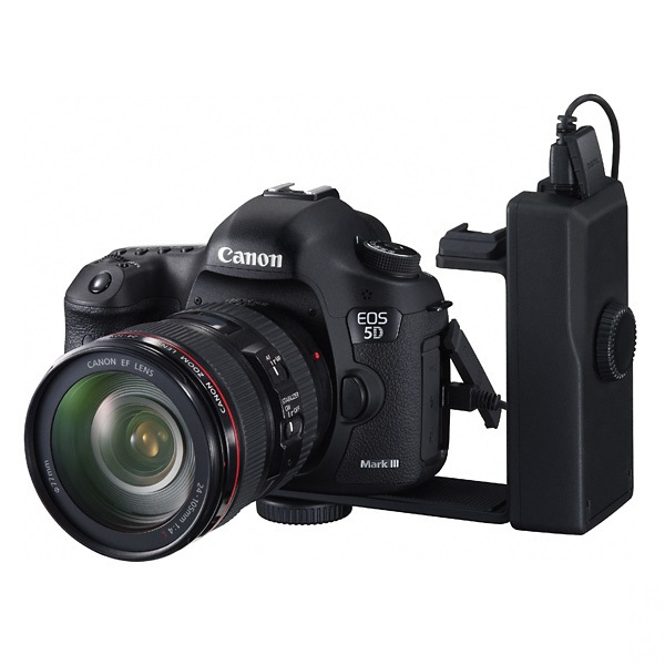 Canon EOS 5D Mark III デジタル一眼レフ 現役バリバリ 10年前の十二分に使える一眼レフ、キヤノン EOS 5D Mark
