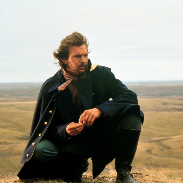 Dances with Wolves（1990年のアメリカの西部劇映画で、ケビン