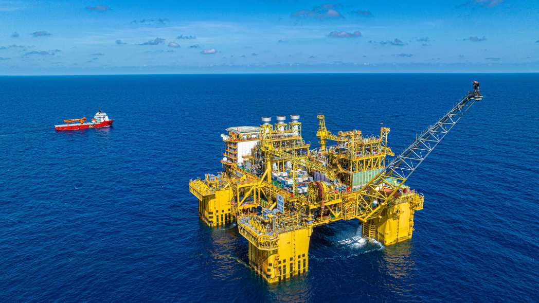 Deep Sea No.1（The world's first 100,000-ton deep-water semi-submersible ...