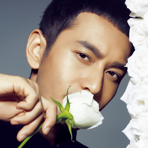 Huang Xiaoming（中国本土の映画・テレビ俳優、ポップシンガー、中国