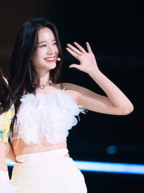 Jang Gyu-ri（South Korean pop singer and actress）_Baiduwiki