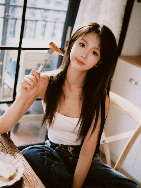 Liang Qiao（中国の女性歌手、GNZ48のメンバー。）_百度百科