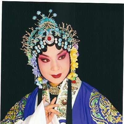 Wenge Hu（中国の京劇表演芸術家、北京京劇院の一級俳優、梅蘭芳京劇団