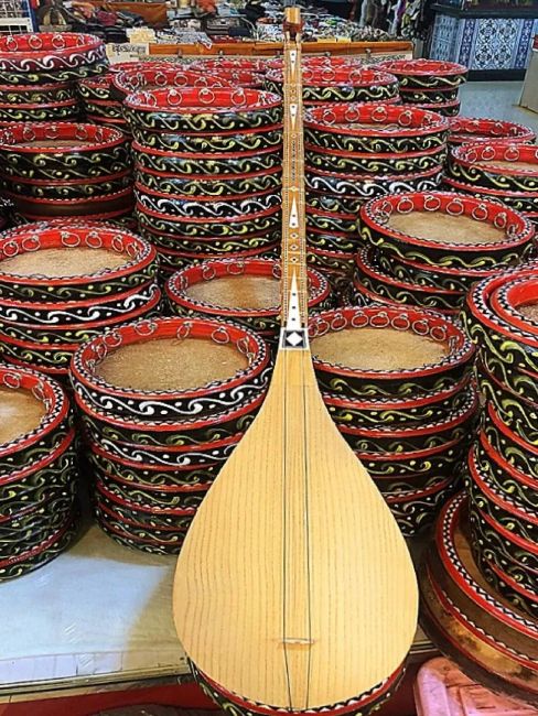 Xinjiang Uyghur Muqam Art (Twelve Muqam)_Baiduwiki