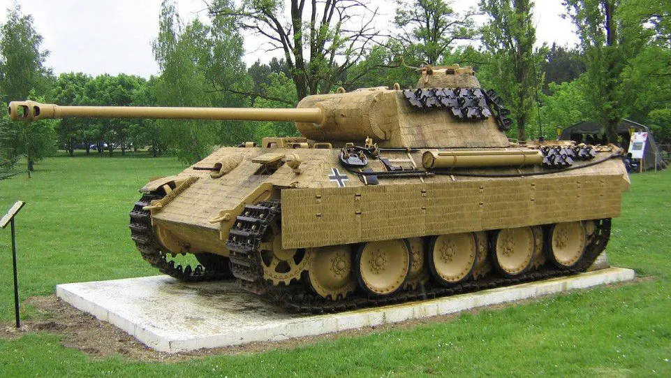 Panzerkampfwagen V Panther（ドイツが1941年に開発した中戦車。）_