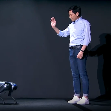 CyberDog（シャオミの初代バイオニック四足ロボット「サイバードッグ