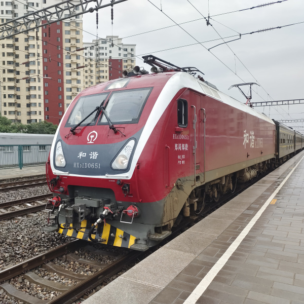 HXD1D電気機関車_百度百科