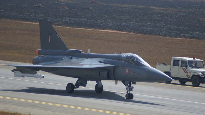 LCA Fighter（A third-generation fighter developed by India's HAL company ...