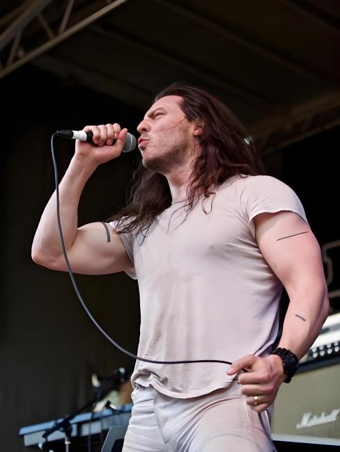 Andrew W.K.（American male singer）_Baiduwiki