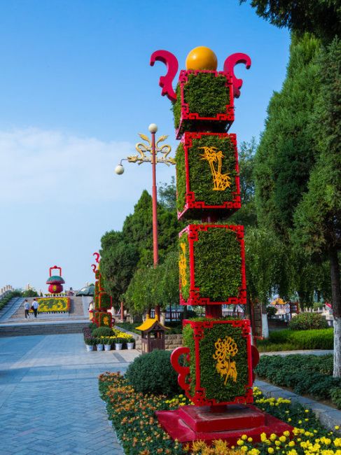 Kaifeng City（A prefecture-level city administered by Henan Province ...