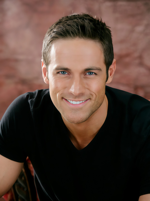 Dylan Bruce（Canadian actor）_Baiduwiki