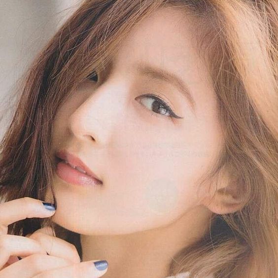 藤井萩花_百度百科