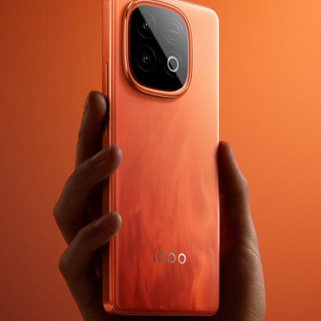 iQOO Z10 Turbo Pro（iQOOが2025年に発売したスマートフォン製品）_