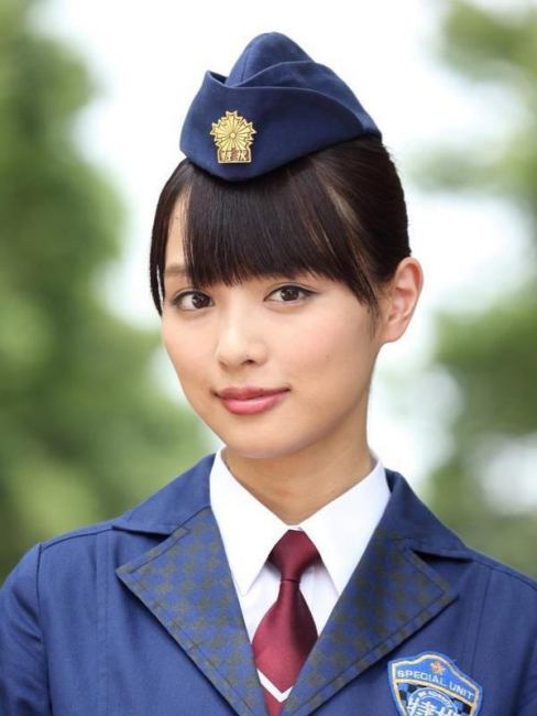 詩島霧子_百度百科