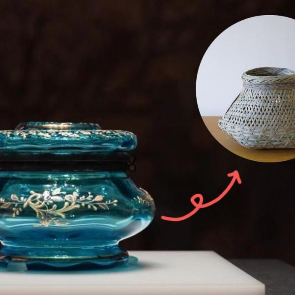 清時代の藍色ガラス金彩花卉文蓋付き壺_百度百科