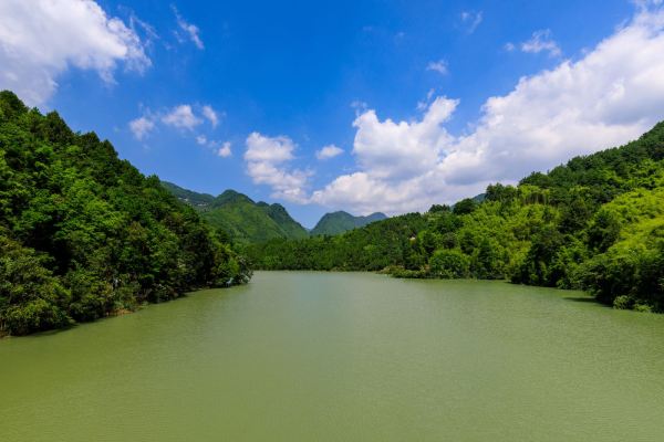 Sheng Tian Lake Tourist Scenic Area_Baiduwiki