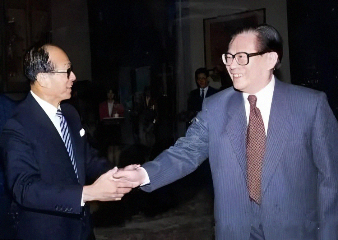 LI Ka-shing（Hong Kong entrepreneur, philanthropist, and former chairman ...