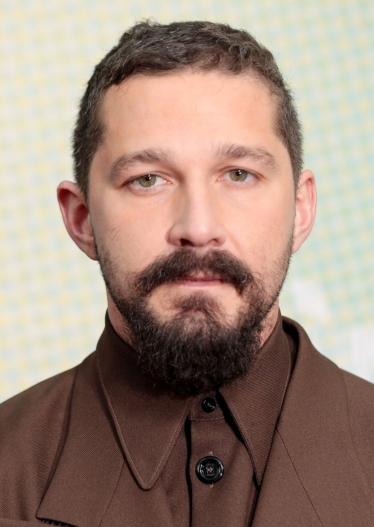 Shia La Beouf（アメリカの俳優、監督、脚本家、プロデューサー）_百度百科