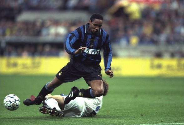 Paul Ince（An English football coach and retired professional footballer ...