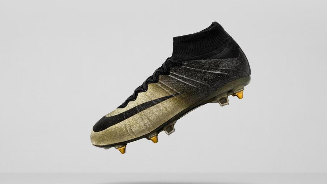CR7 Gold Scorpionスパイク_百度百科