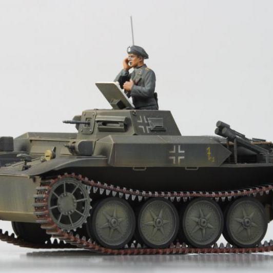 Casque Colonial Italien model 28 réemploi armée Allemande WW2
