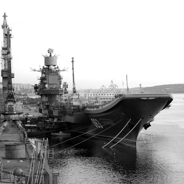 クズネツォフ号航空母艦_百度百科
