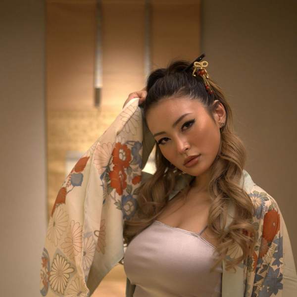Rae Lil BlackA Japanese actress born on August 17, 1996._Baiduwiki