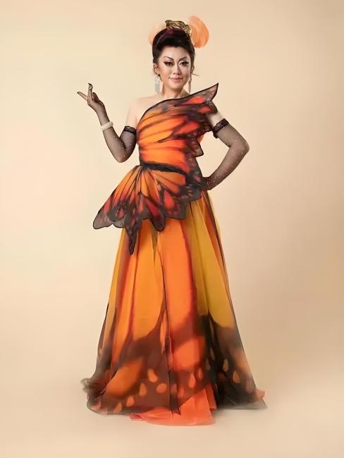 Zhang Lili（Chinese mainland soprano, young singing artist at the China ...