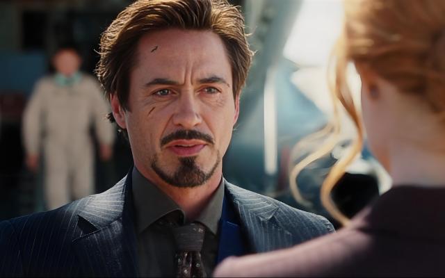 Anthony Edward ‘Tony’ Stark（Super-héros de l'Univers cinématographique ...