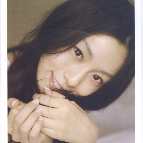 Fan Fan（中国籍の華語ポップスの女性歌手、女優、司会者。）_百度百科
