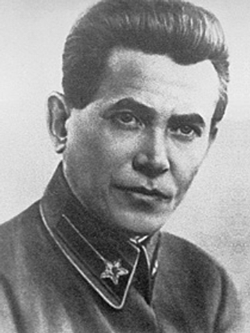 Николай Иванович Ежов（ソ連内務人民委員部の長、スターリン粛清運動
