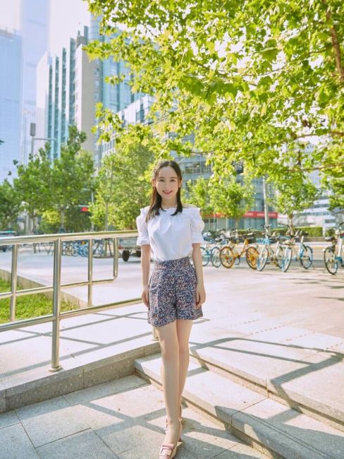 yuyu（Mainland Chinese female singer）_Baiduwiki