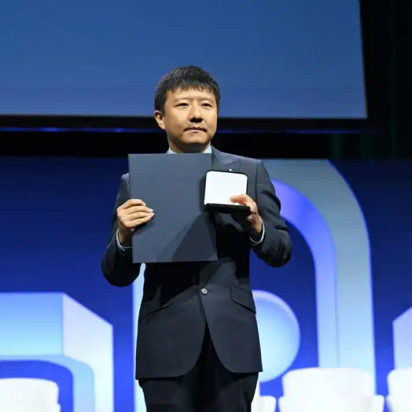 Yu Deng（シカゴ大学数学科教授、2026年フィールズ賞受賞者。）_百度百科