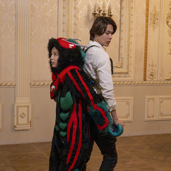 Nemu（Protagonista femenina que aparece en la serie de tokusatsu
