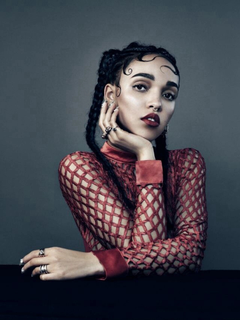 FKA twigs（British female singer, songwriter, and dancer.）_Baiduwiki