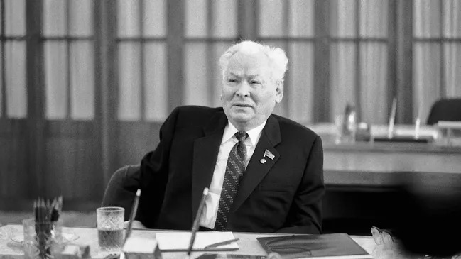Konstantin Ustinovich Chernenko_Baiduwiki