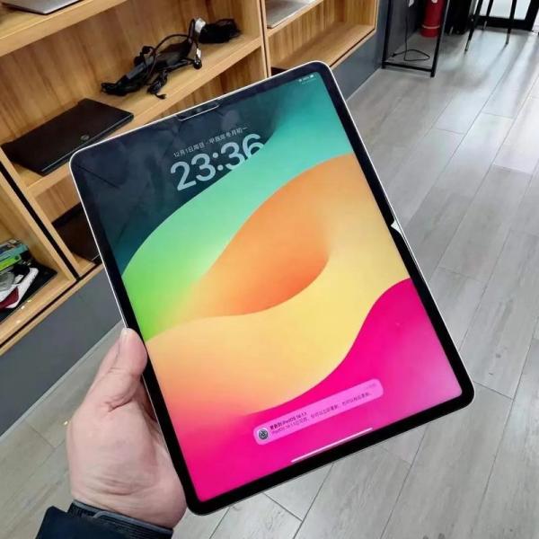 iPad Pro 12.9インチ（第4世代）_百度百科