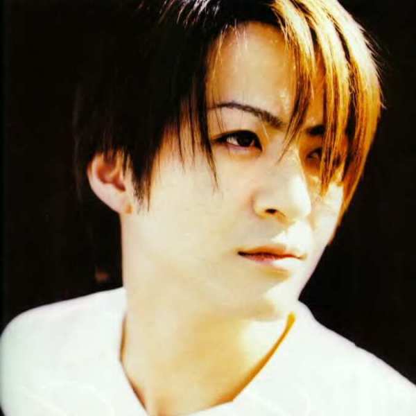 teru（Japanese male singer and musician）_Baiduwiki