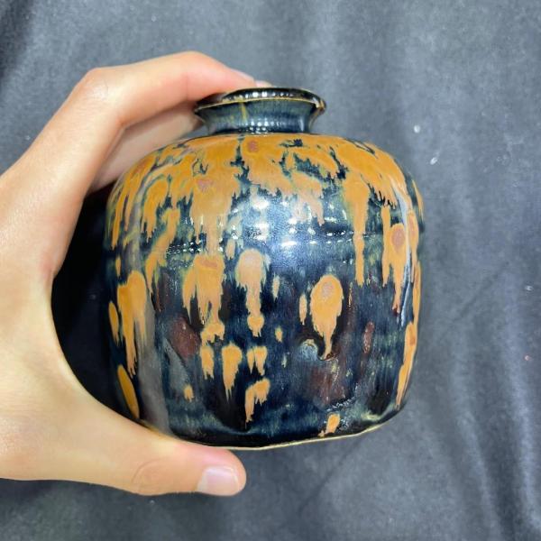 中国陶磁器　磁州窯　人物壺 磁州窯 じしゅうよう | 鶴田 純久の章 お話