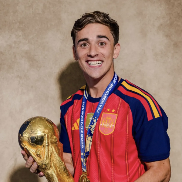Gavi（スペインの男子サッカー選手）_百度百科