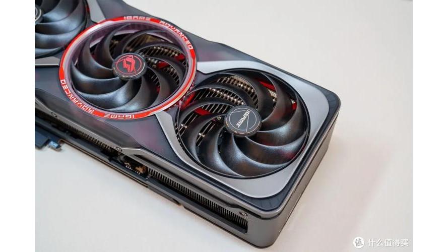 Colorful iGame RTX 5090 D（Colorfulが発表したフラッグシップ