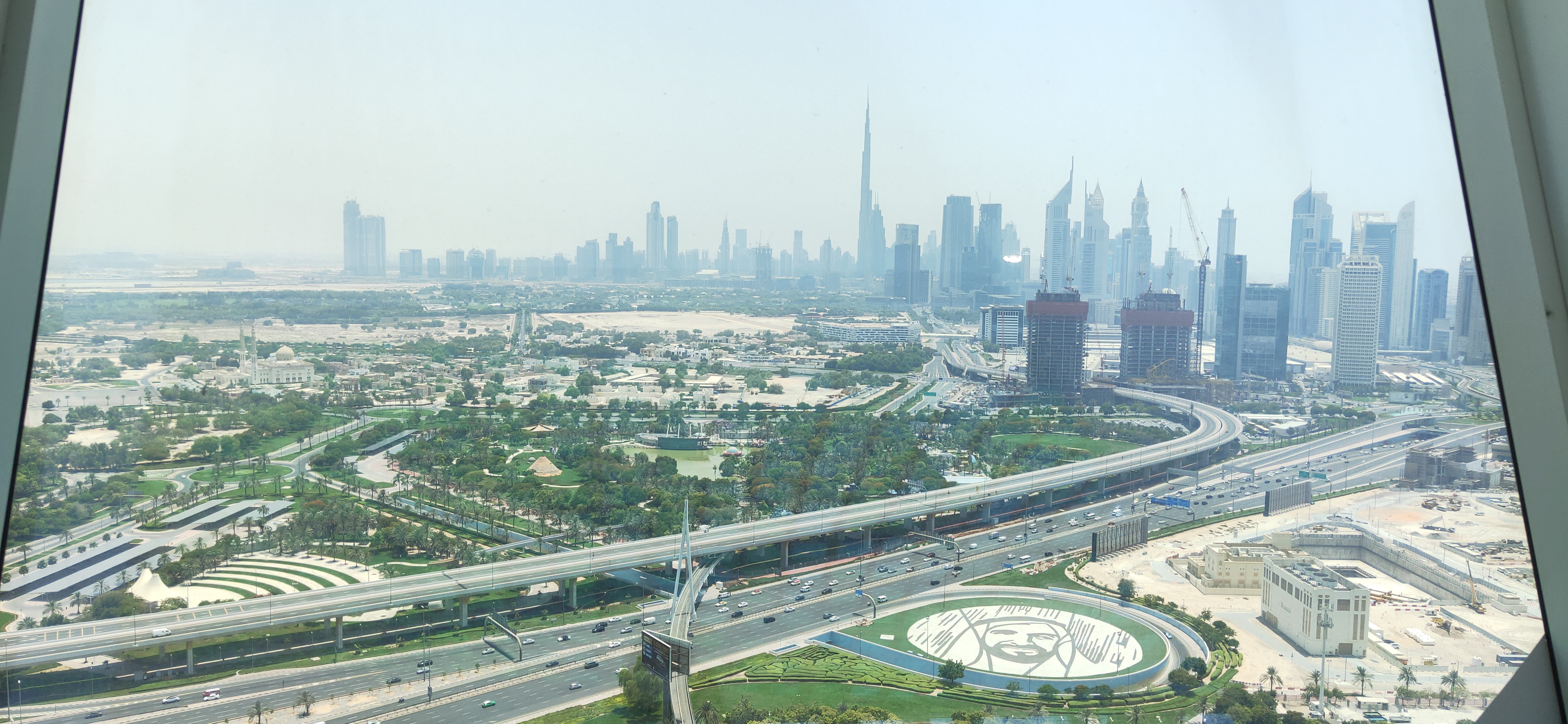 Burj Khalifa（Un bâtiment emblématique situé au cœur même de Dubaï, aux ...