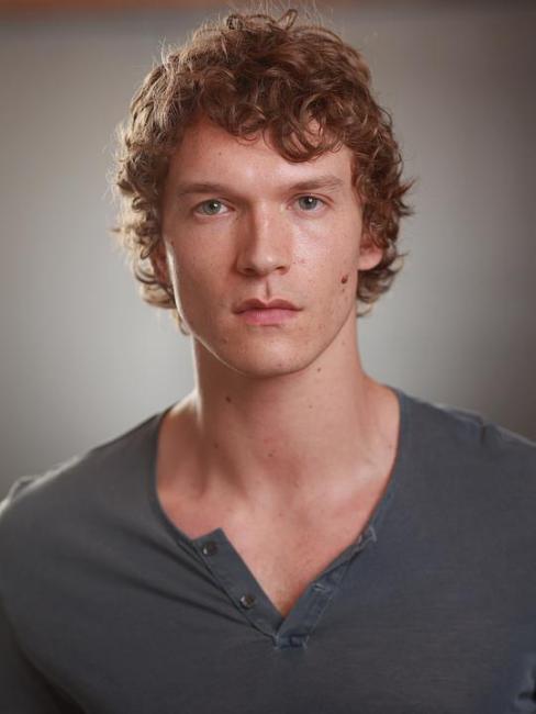 Connor Storrie（Actor estadounidense.）_Baidu Enciclopedia